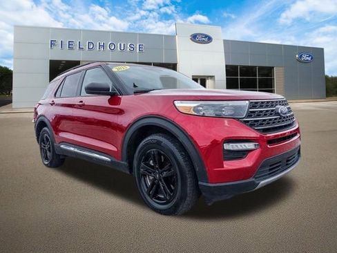 Used 2023 Ford Explorer XLT w/ Equipment Group 202A AWD/4WD image 26