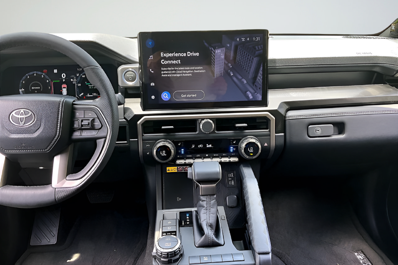 Used 2026 Toyota 4Runner Limited AWD/4WD image 9