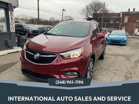 Used 2021 Buick Encore Preferred w/ Safety Package image 1