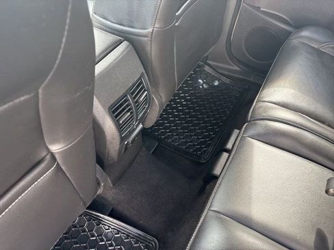 Used 2017 Ford Escape SE w/ Equipment Group 201A AWD/4WD image 32