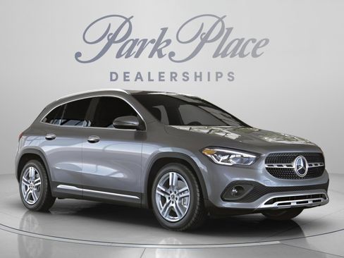 Used 2022 Mercedes-Benz GLA 250 4MATIC image 32