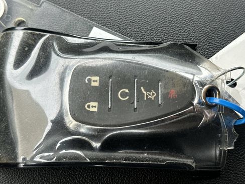 Used 2021 Chevrolet Equinox LT FWD image 34