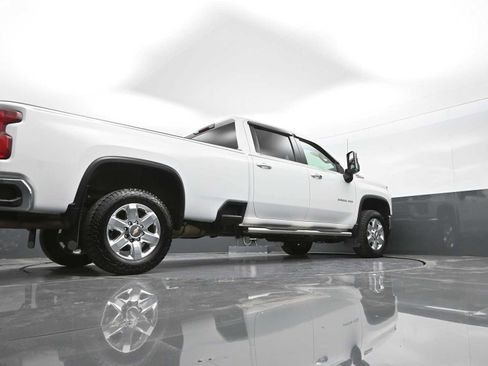 Used 2022 Chevrolet Silverado 3500 LTZ image 38