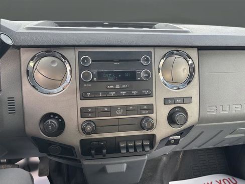 Used 2013 Ford F350 XLT w/ XLT Premium Pkg image 7