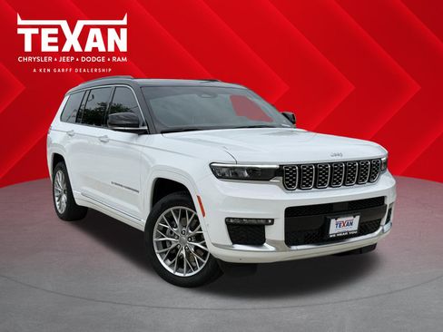 Used 2024 Jeep Grand Cherokee L Summit w/ Advanced Protech Group IV image 1