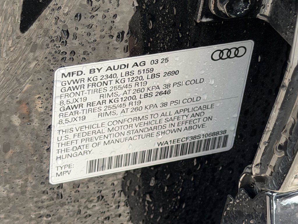 Used 2025 Audi Q3 2.0T Premium Plus w/ Premium Plus Package AWD/4WD image 29