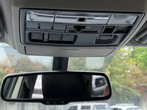 Used 2016 Toyota 4Runner Limited AWD/4WD image 39