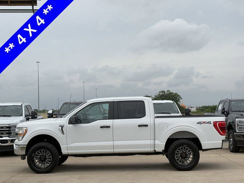 Certified 2022 Ford F150 XLT image 3