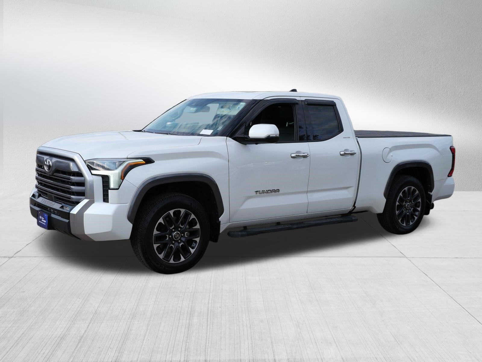 Used 2022 Toyota Tundra Limited AWD/4WD image 3