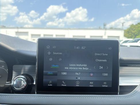 Certified 2022 Lincoln Corsair AWD w/ Premium Package image 24