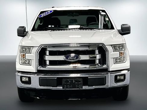 Used 2015 Ford F150 XLT RWD image 2