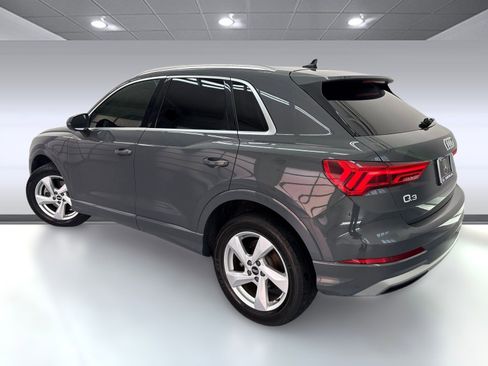 Used 2021 Audi Q3 2.0T Premium image 3