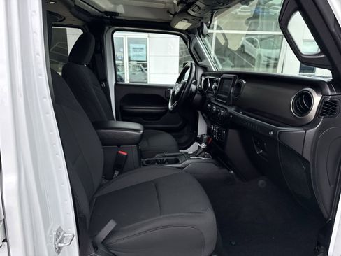 Used 2021 Jeep Wrangler Unlimited Sport image 25