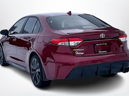 Used 2025 Toyota Corolla SE image 4