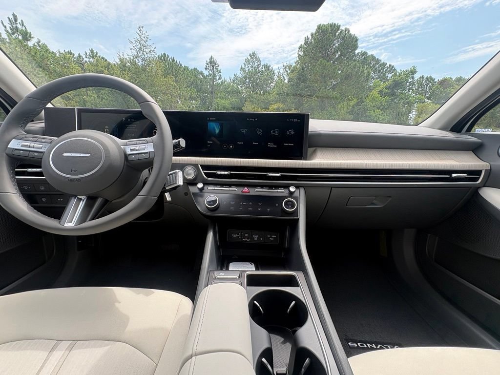 New 2026 Hyundai Sonata SEL FWD image 12