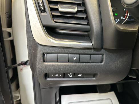 Certified 2023 Nissan Rogue SV w/ SV Premium B Package image 23