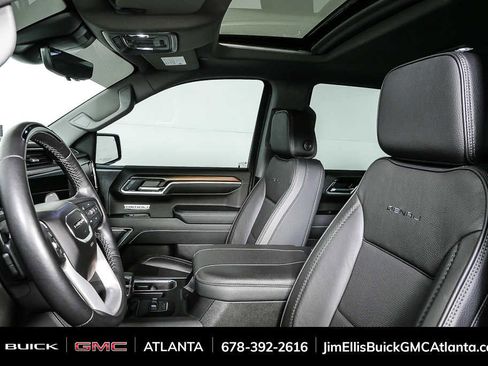 Used 2025 GMC Sierra 1500 Denali image 5