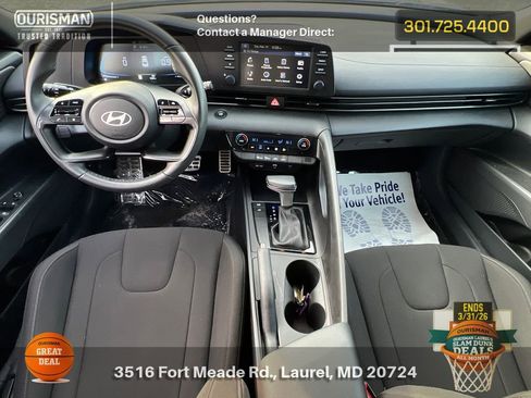 Used 2025 Hyundai Elantra Sport image 16