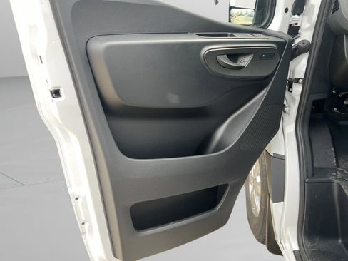 Certified 2024 Mercedes-Benz Sprinter 2500 image 19