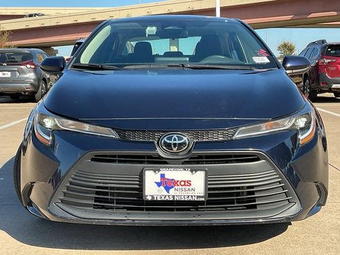 Used 2024 Toyota Corolla LE image 3