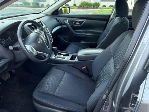 Used 2016 Nissan Altima 2.5 S w/ Power Driver Seat Package image 12