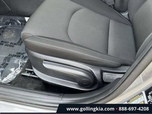 Certified 2024 Kia Forte LXS w/ LXS Technology Package FWD image 15