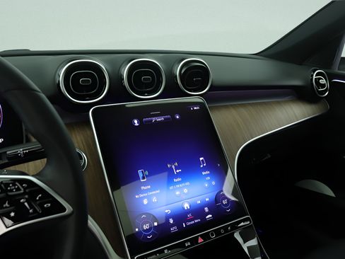 Certified 2024 Mercedes-Benz C 300 Sedan image 9