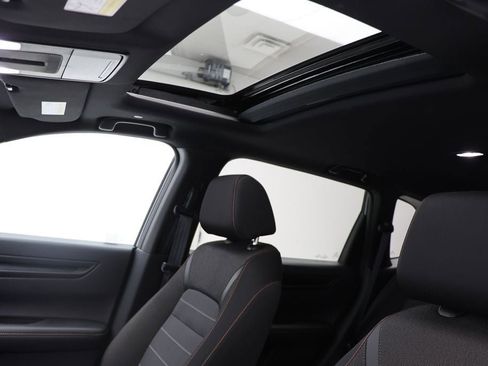 Used 2025 Honda CR-V Sport image 16