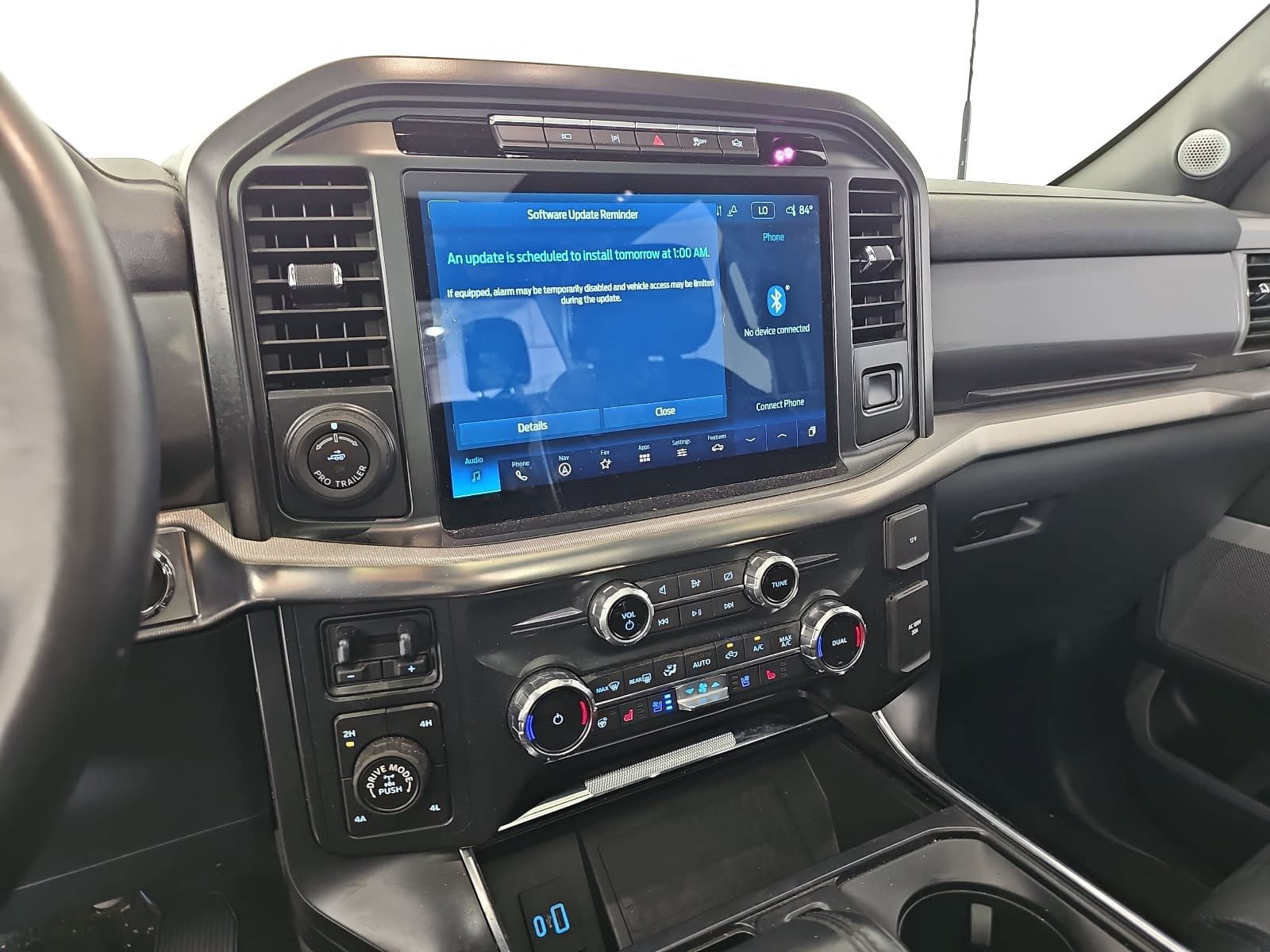 Used 2022 Ford F150 Raptor w/ Equipment Group 801A High AWD/4WD image 18