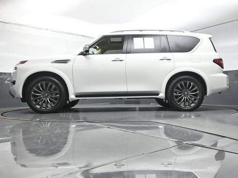 Used 2023 Nissan Armada Platinum w/ Captain's Chairs Package AWD/4WD image 37