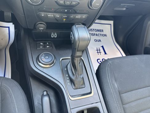 Used 2022 Ford Ranger XLT w/ FX4 Off-Road Package image 38