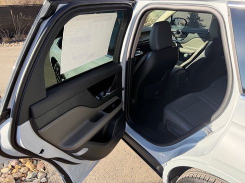 New 2026 Lincoln Corsair Grand Touring image 19