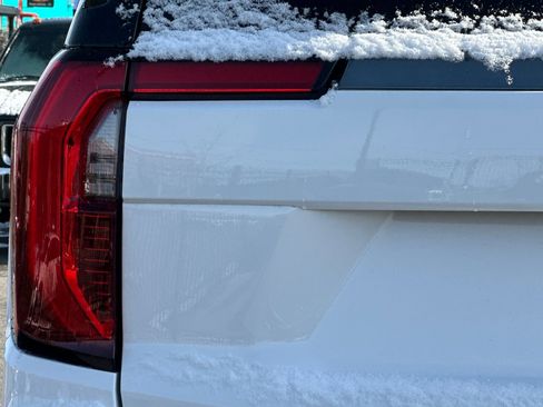 Used 2026 GMC Yukon AT4 image 51