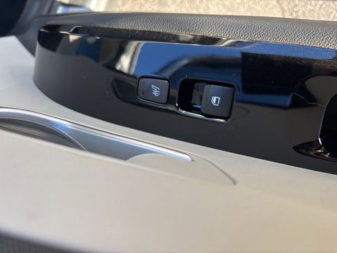 Used 2022 Hyundai Tucson Limited image 42