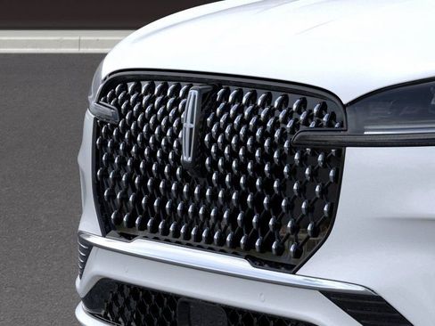 New 2026 Lincoln Aviator Black Label image 17