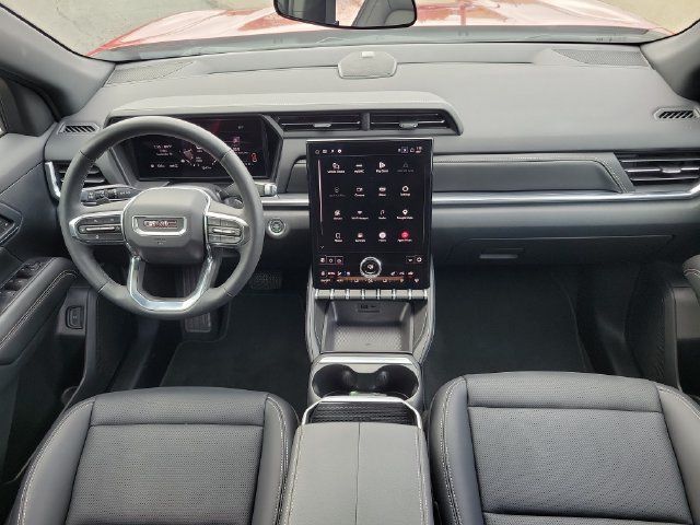 Used 2025 GMC Terrain Elevation w/ Elevation Premium Package AWD/4WD image 8