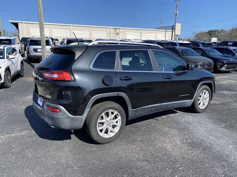 Used 2014 Jeep Cherokee Latitude image 5