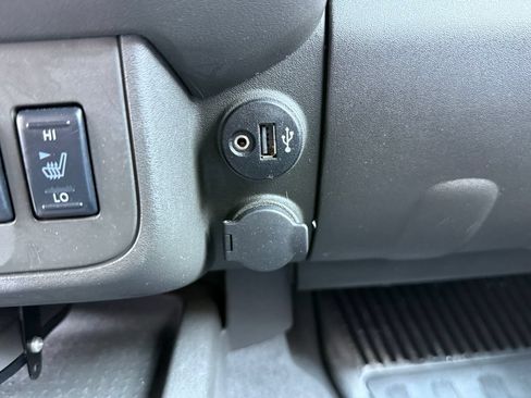 Used 2020 Nissan Frontier PRO-4X AWD/4WD image 30