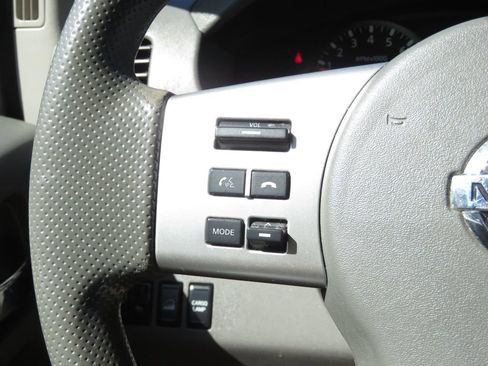 Used 2019 Nissan Frontier SV AWD/4WD image 21