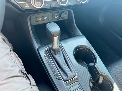 Used 2024 Honda Civic EX image 16