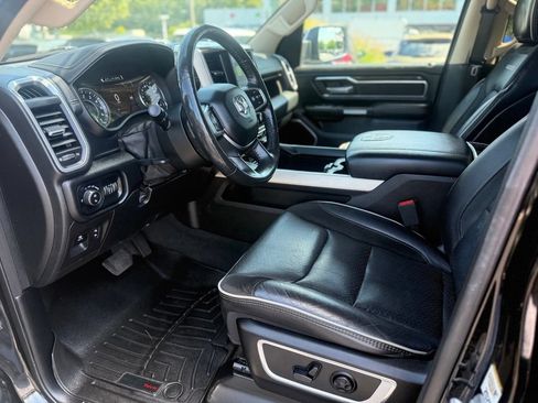 Used 2020 RAM 1500 Laramie AWD/4WD image 14