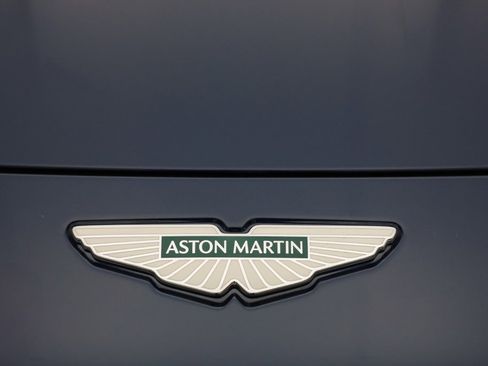 Used 2025 Aston Martin V8 Vantage Coupe image 26