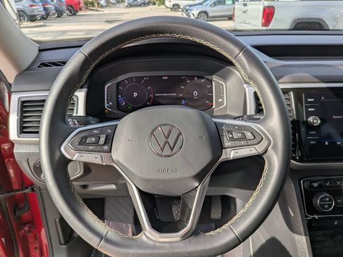 Certified 2022 Volkswagen Atlas SE w/ Panoramic Sunroof Package FWD image 27