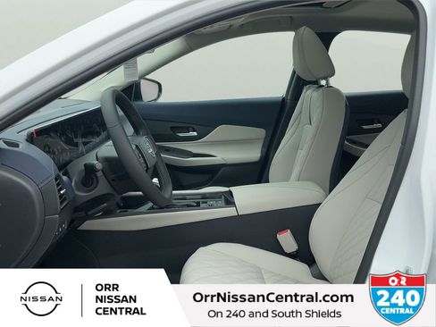 New 2026 Nissan Sentra SL w/ Floor Mat Package FWD image 17