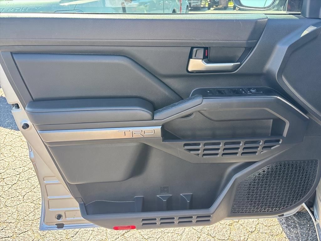 Used 2024 Toyota Tacoma TRD Sport RWD image 23
