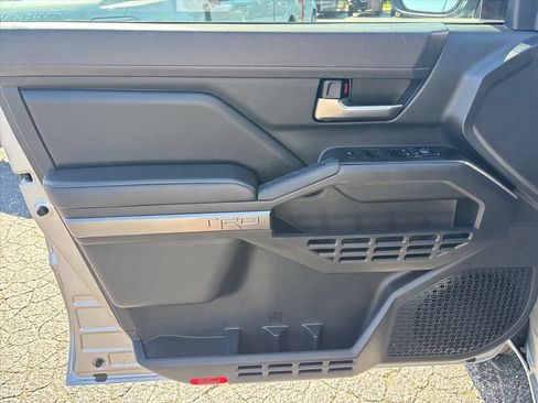 Used 2024 Toyota Tacoma TRD Sport RWD image 23