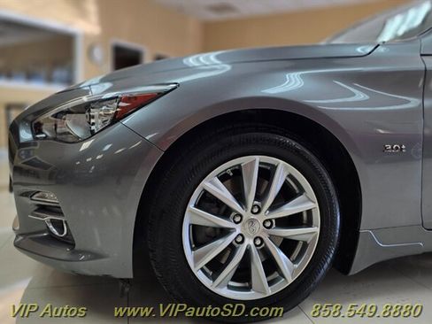 Used 2017 INFINITI Q50 3.0t Premium w/ Cargo Package (L95) image 23