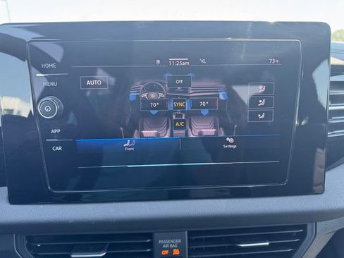 Used 2025 Volkswagen Jetta Sport FWD image 32