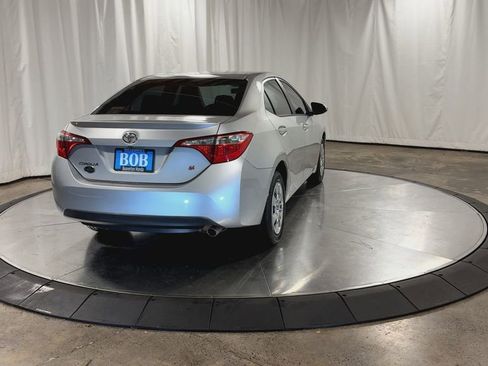 Used 2015 Toyota Corolla S image 9