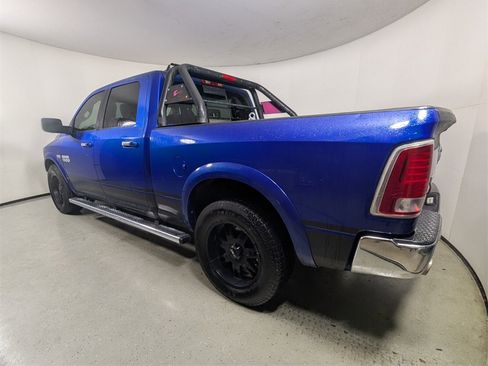 Used 2017 RAM 1500 Laramie w/ Convenience Group image 5